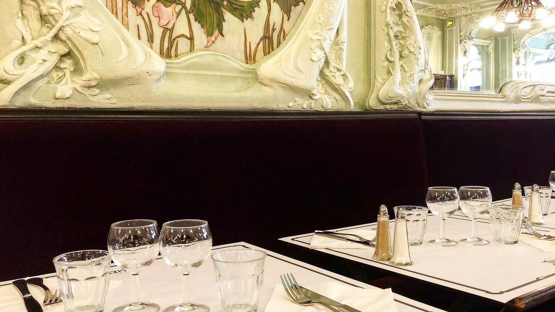 Bouillon Julien Restaurants à StrasbourgSaintDenis, Paris