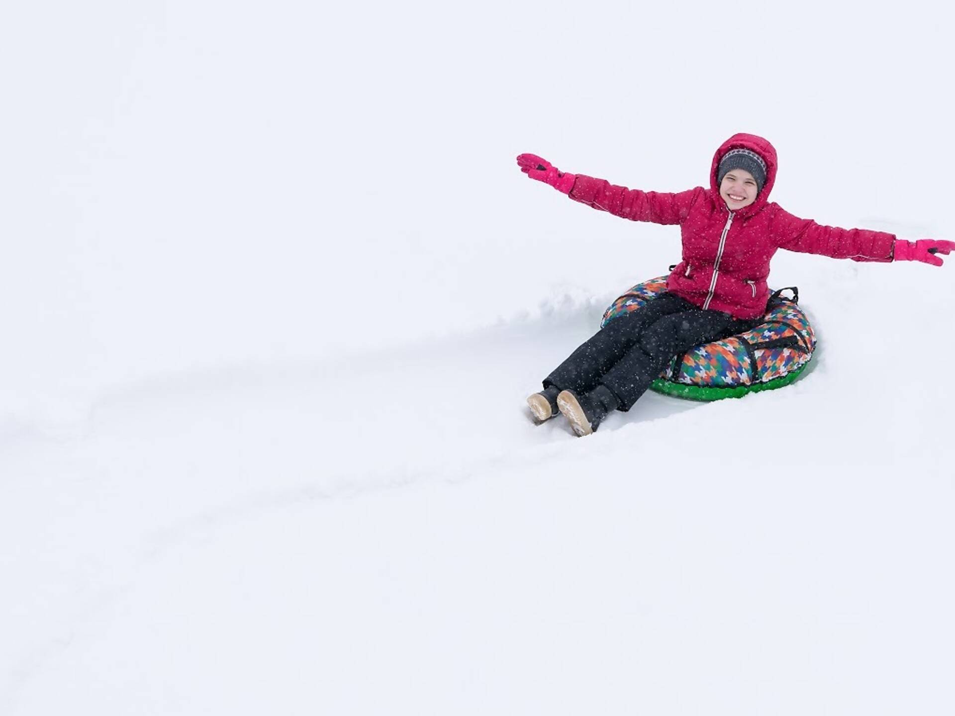 16 Spots for Sledding in NYC in the Snow