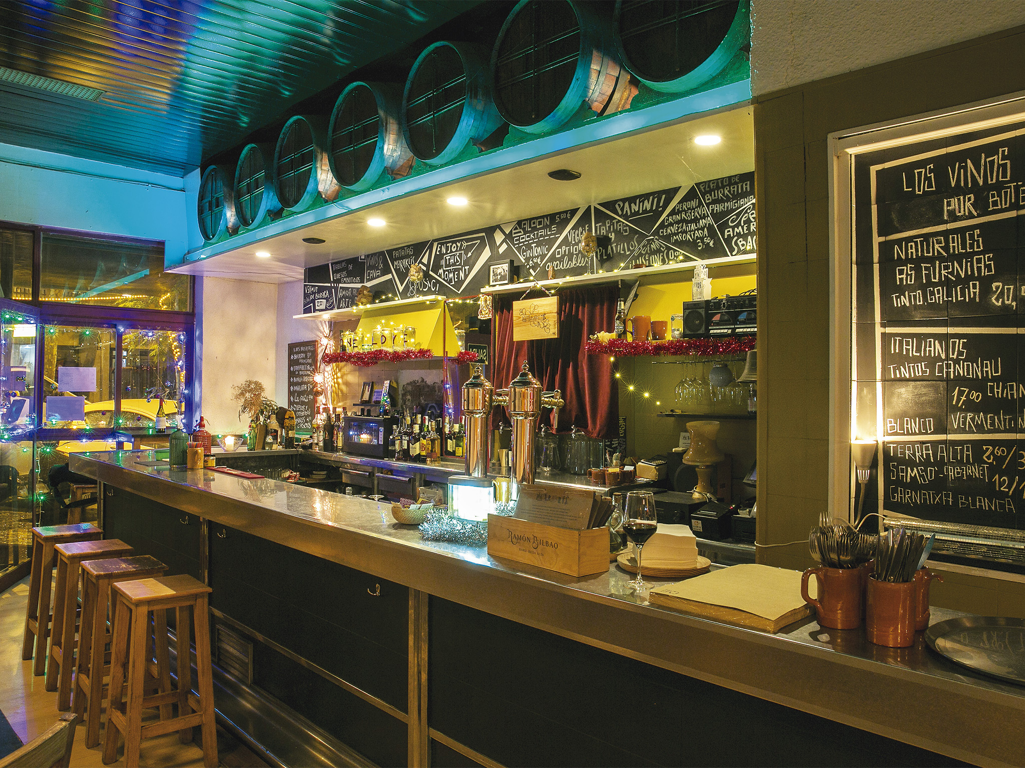 Bar Meraklis