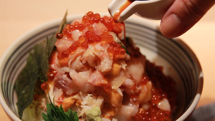 日本橋海鮮丼 つじ半