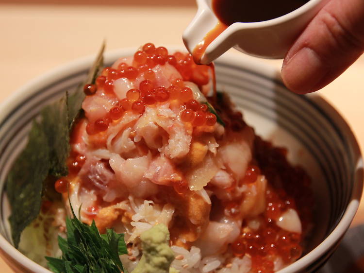 日本橋海鮮丼 つじ半