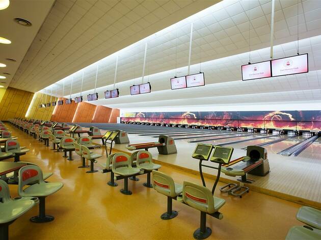 6 Best Bowling Alleys In Singapore