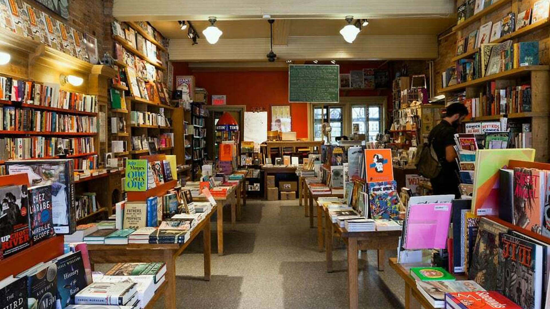 25 Bookstores in Montreal to Help You Foster a Love