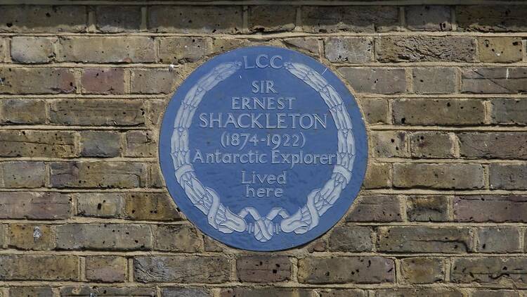 Blue Plaque Ernest Shackleton, press 2019