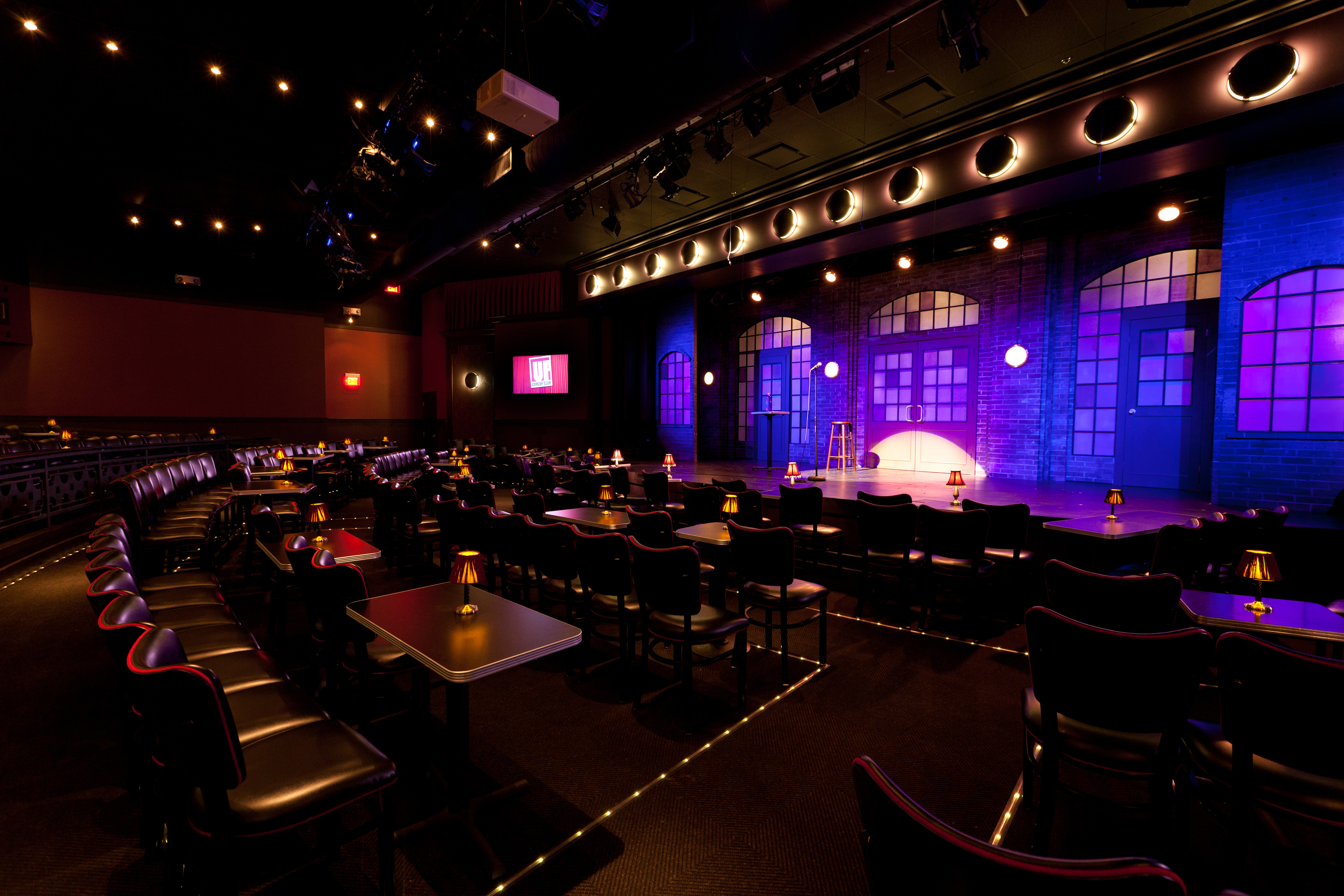 13 Top Comedy Clubs in Chicago for a Good Laugh