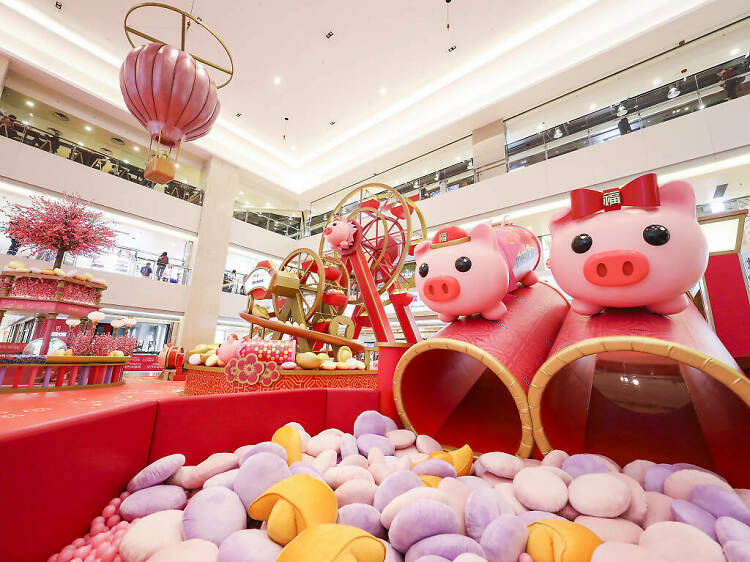 Photos: The Best CNY Retail Displays Worldwide