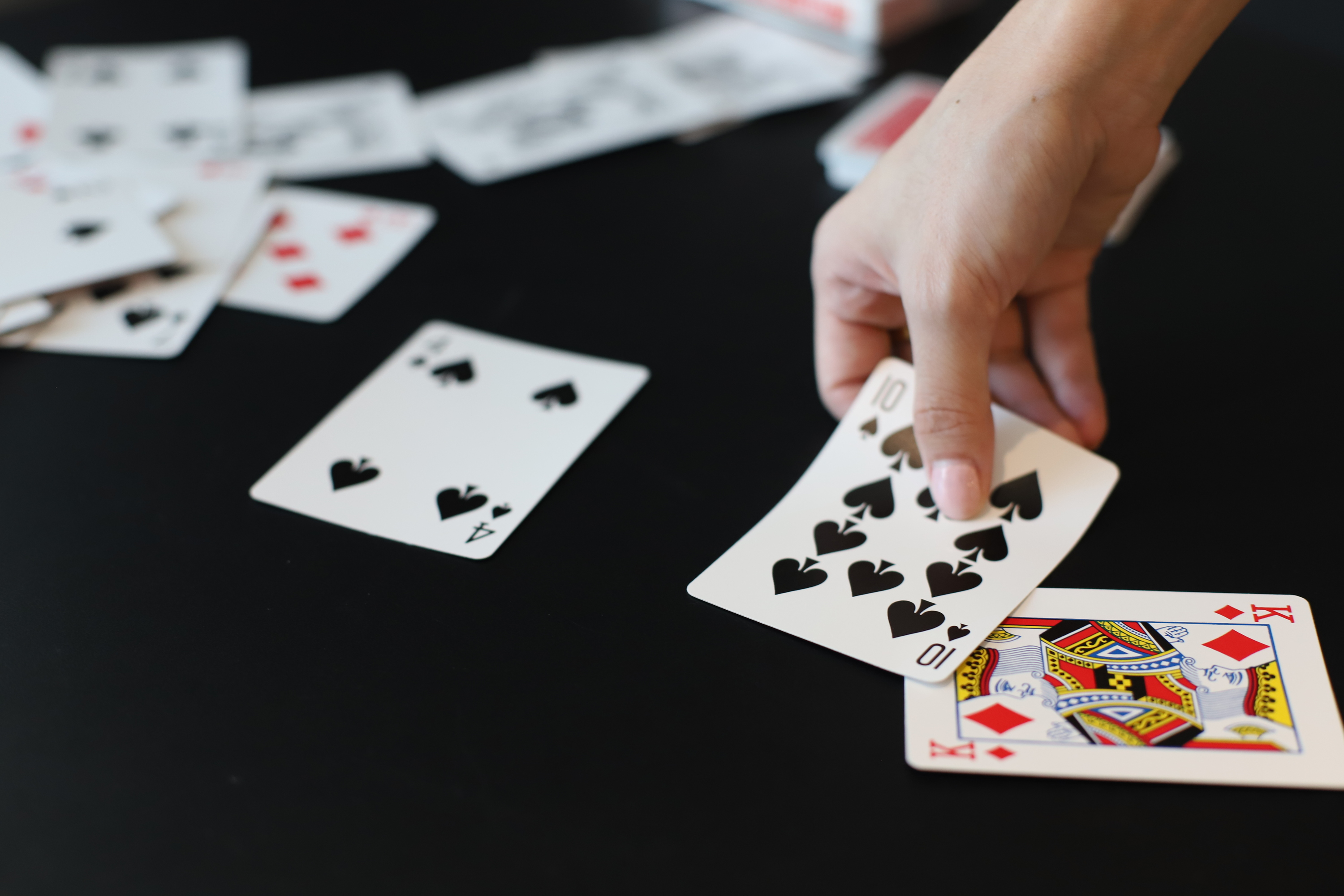 Play free poker card games