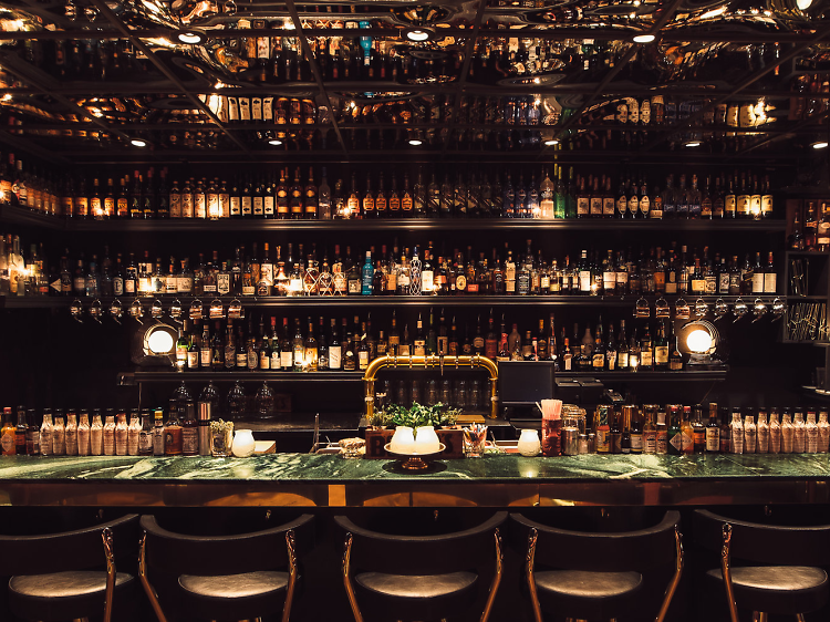 Speakeasies and secret bars hidden in Montreal