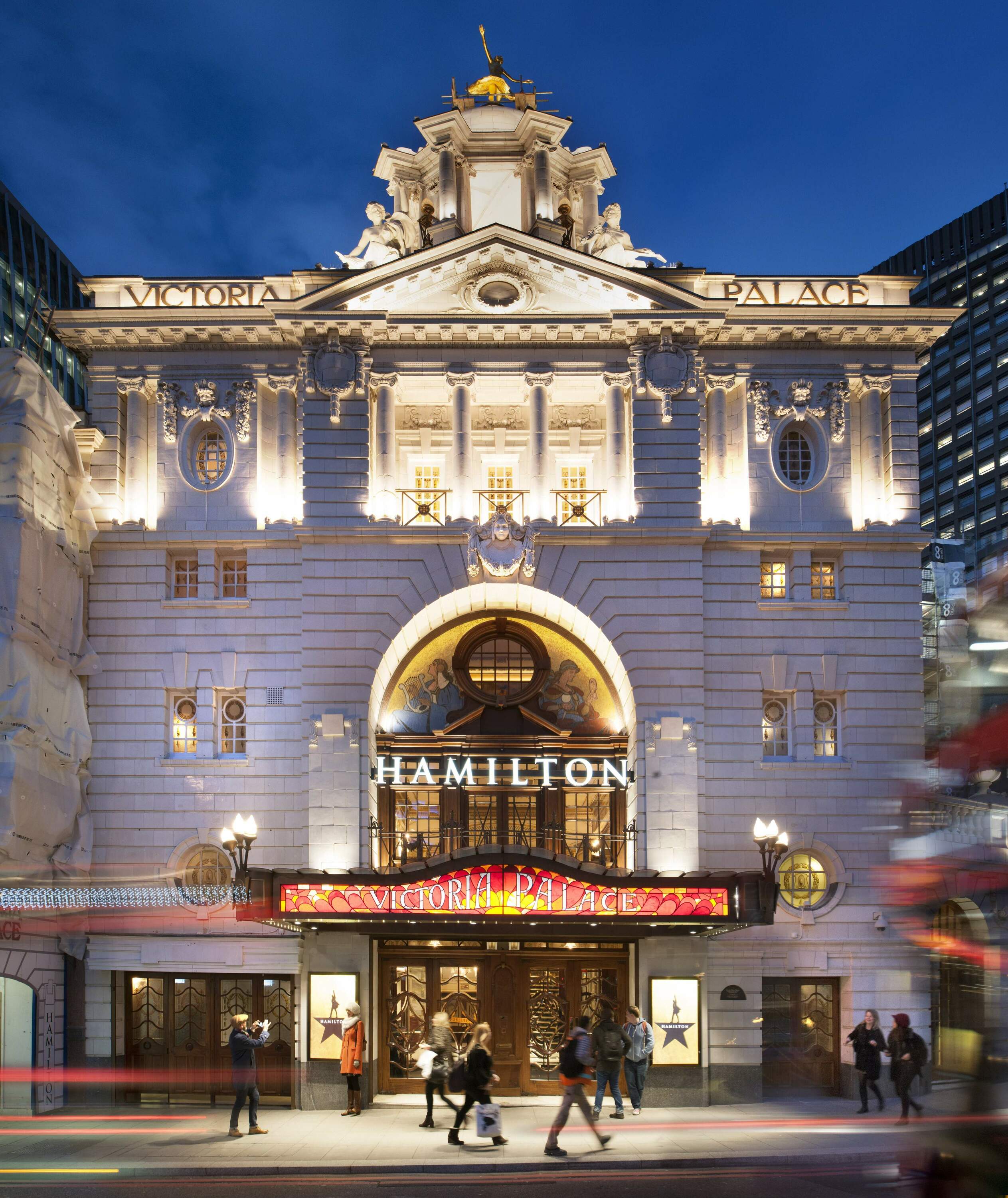 Victoria Palace Theatre Theatre In Victoria London