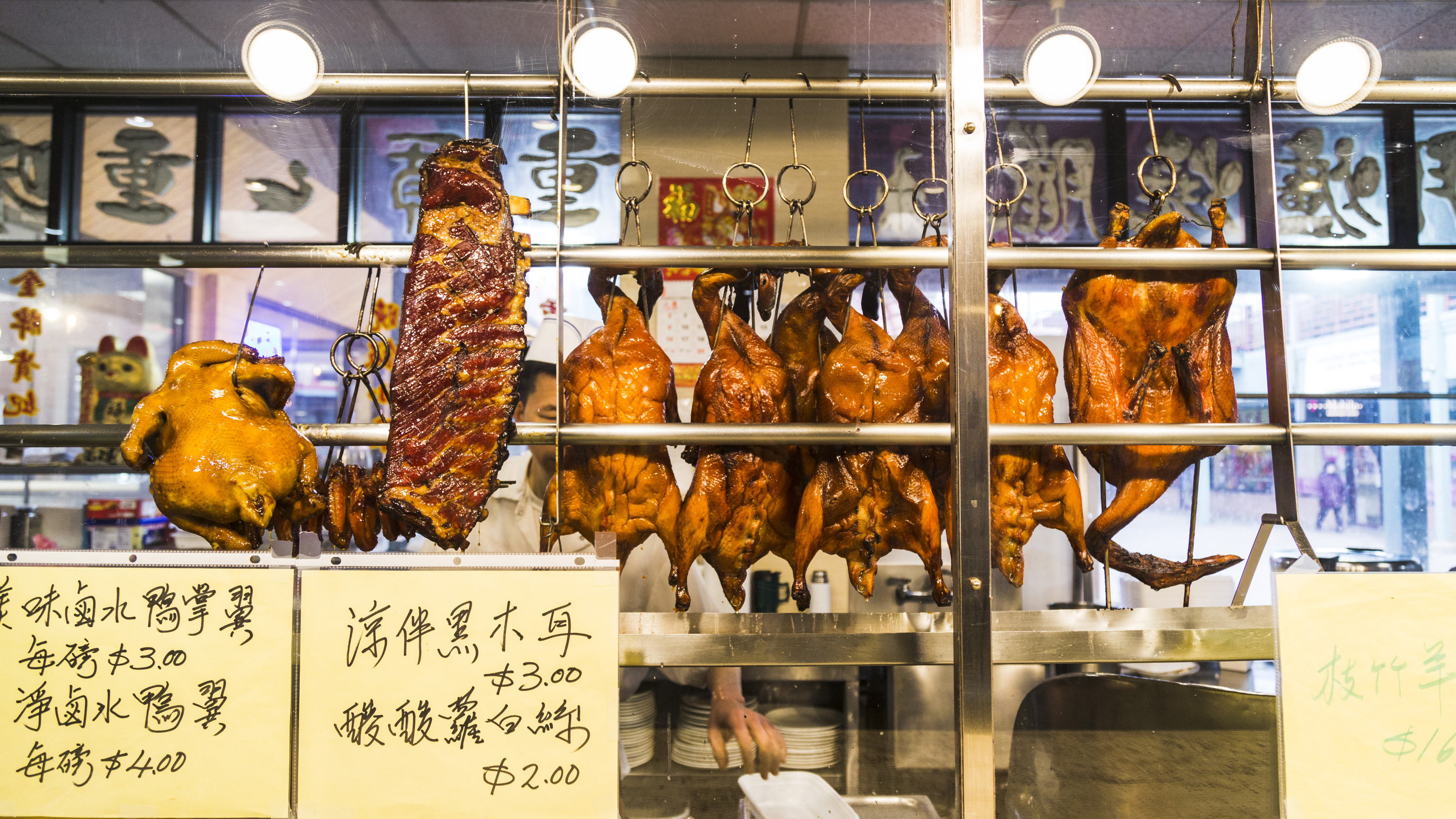 Chicago's Chinatown Guide: The Best of the Neighborhood
