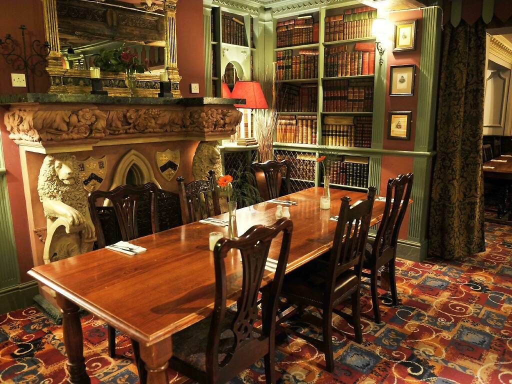 14 Best Pubs in Birmingham for a Good Ol’ Pint