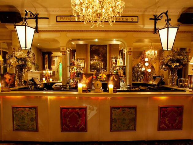 Beach Blanket Babylon Restaurants In Notting Hill London