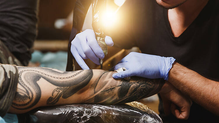 Tattooing your scar? Meet Jo Ann, Scar Cover Up Tattoo Artist in San Diego  - Shop Cicalux US