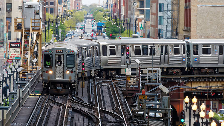 CTA train Loop