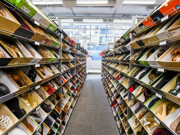 nordstrom rack shoe department