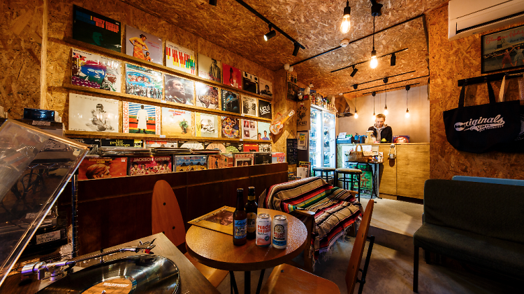 Best record stores with bars in Tokyo