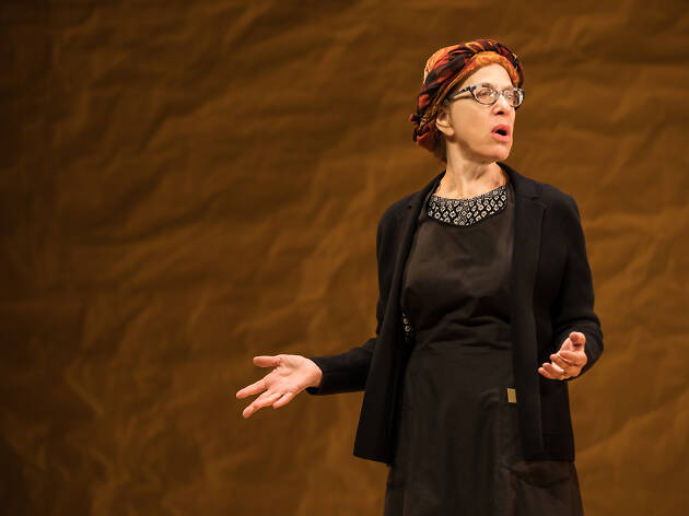 Fiddler on the Roof in Yiddish Fiddler on the Roof in Yiddish