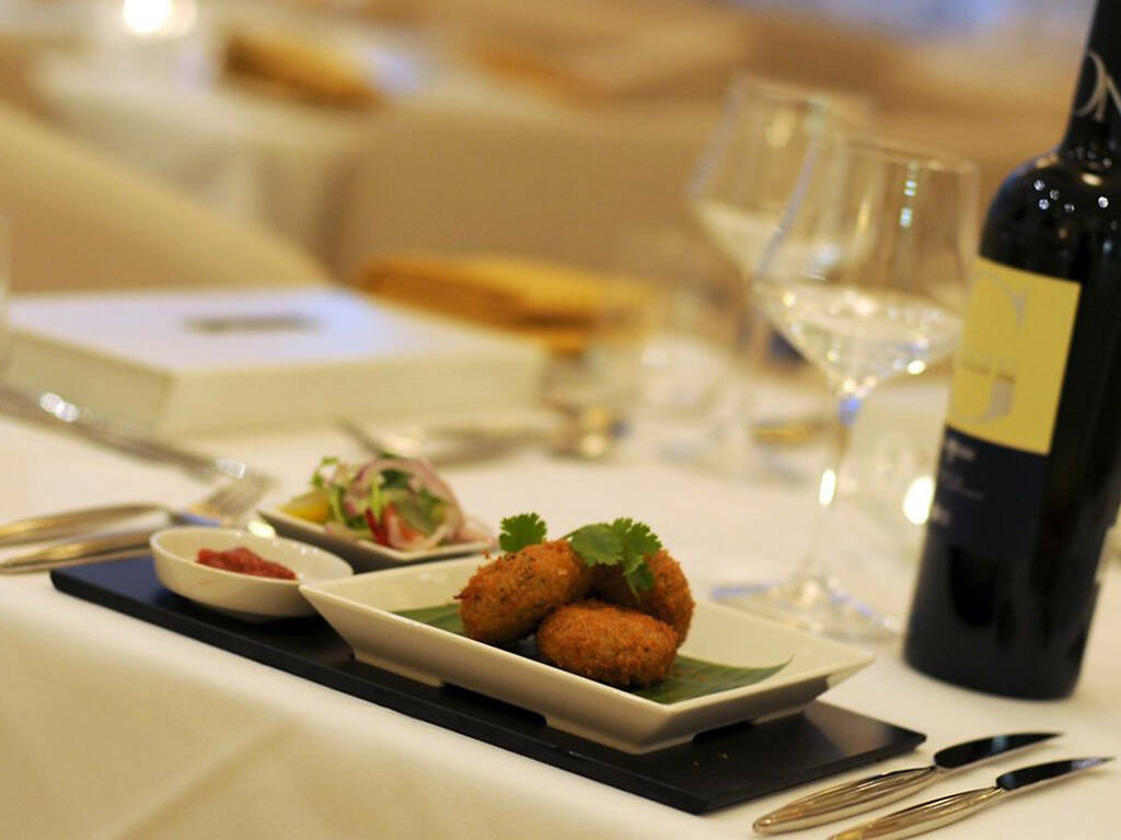 15 Best Indian Restaurants In Birmingham To Book Right Now