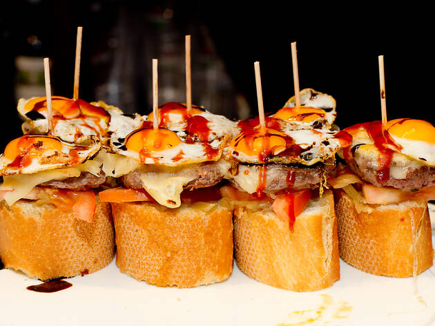 Pintxos pinchos Pintxos pinchos