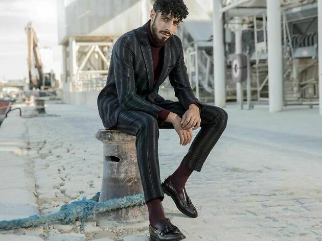 How to be a gentleman ? © Arash Khaksari