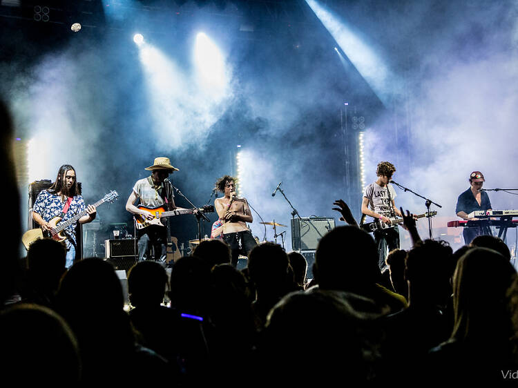 Les zinzins anglais de la Fat White Family vont incendier la Cigale avec leur post-punk démoniaque