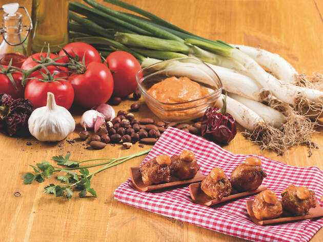 Tast de bunyols de calçot Tast de bunyols de calçot