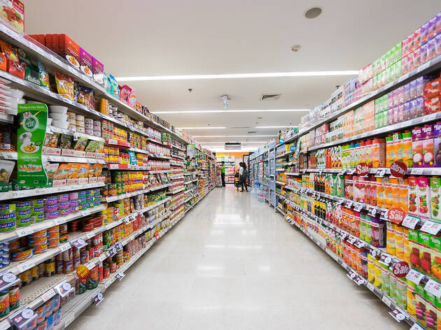 Un supermarché de 1 500 m2 va accueillir de l’art et des soirées electro jusqu’à décembre Un supermarché de 1 500 m2 va accueillir de l’art et des soirées electro jusqu’à décembre