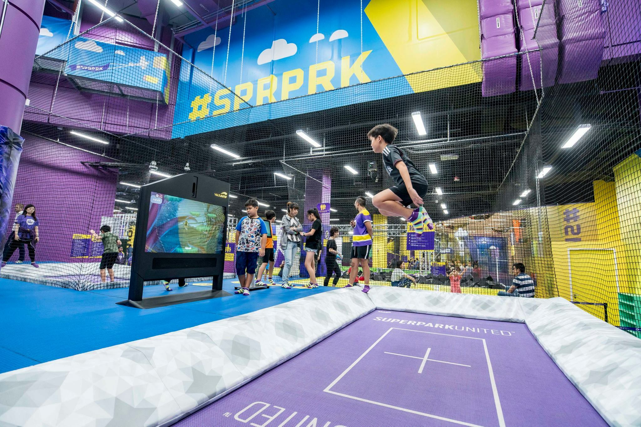 singapore indoor superpark places playground playgrounds attractions play friendly suntec trampoline teenagers wild singaporemotherhood