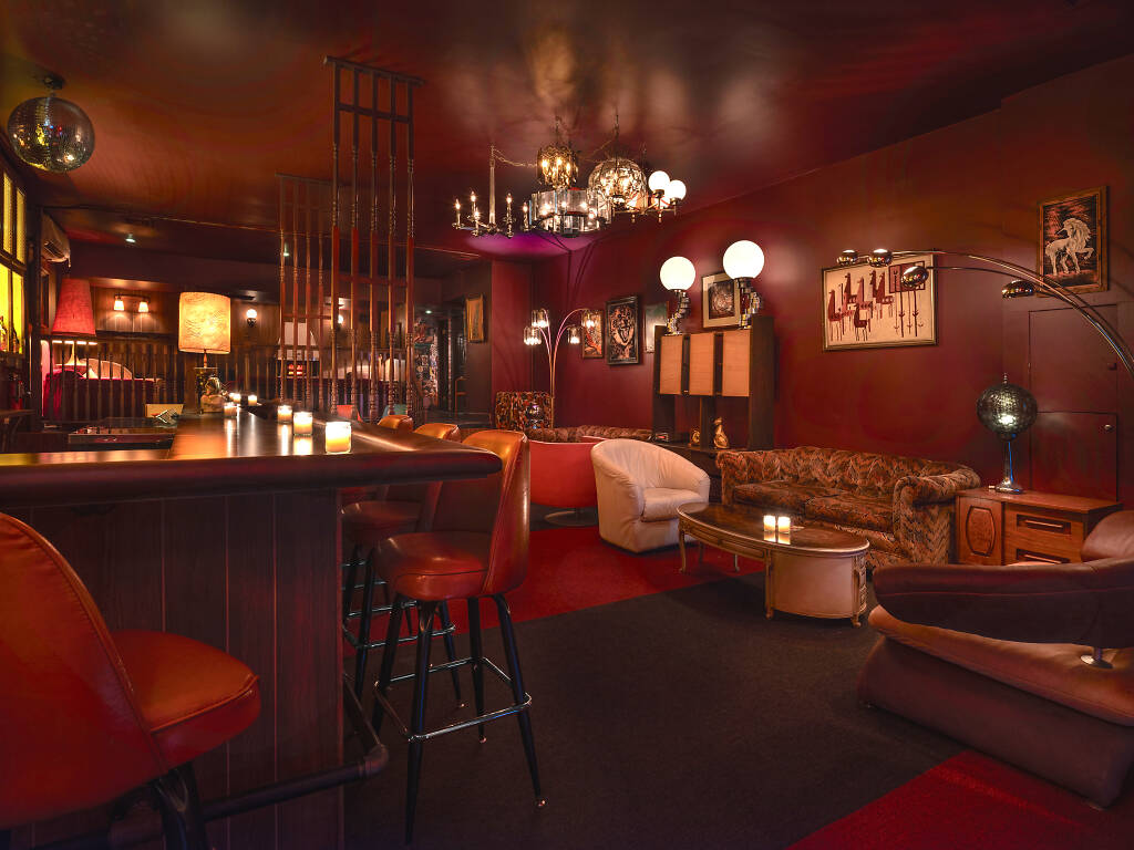 18 Best East Village Bars To Hit Up This Weekend