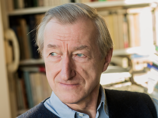 Julian Barnes Julian Barnes