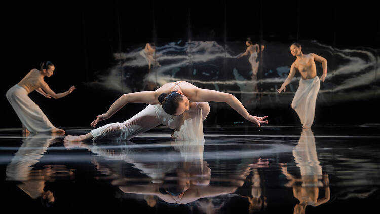 Moon Water, Cloud Gate Dance Theatre of Taiwan