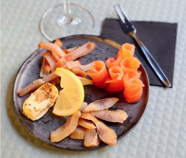 Les meilleurs bars à tapas de Paris 31 cool caves à manger