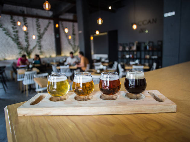 Yeccan tiene 31 cervezas artesanales de barril y cocina de autor Yeccan tiene 31 cervezas artesanales de barril y cocina de autor