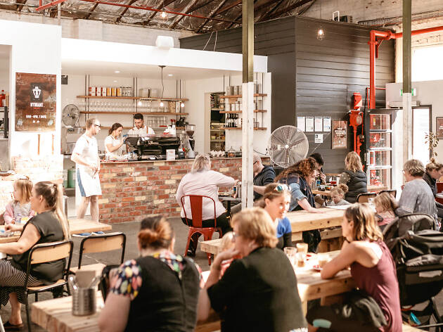 Hydrant Food Hall Crowd shot of people dining in Hydrant Food Hall