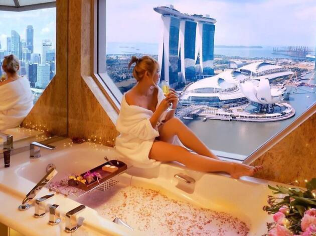 15 Fancy Hotel Bathtubs In Singapore