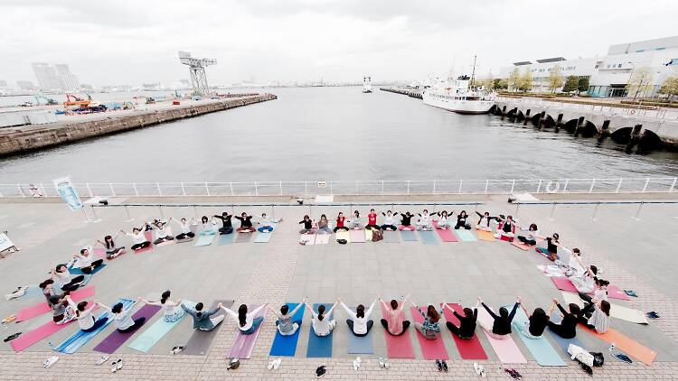 MARINE YOGA