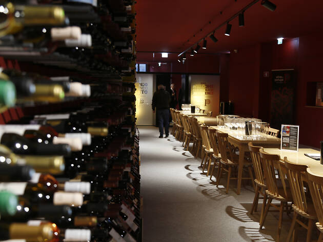 Sala de Provas Vinhos de Portugal Sala de Provas Vinhos de Portugal