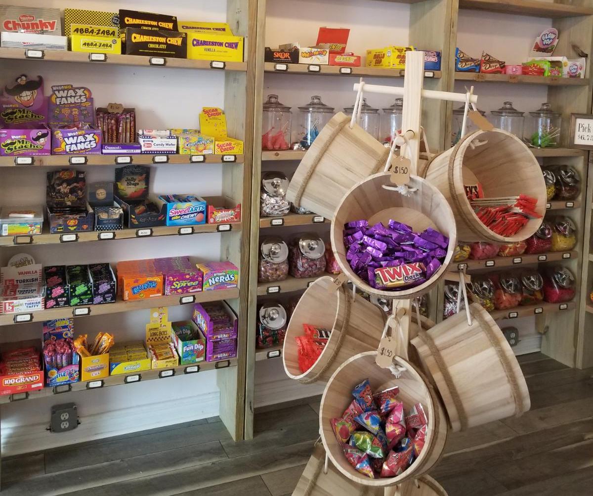 11-sweetest-candy-stores-in-nyc-economy-candy-fferins-and-more