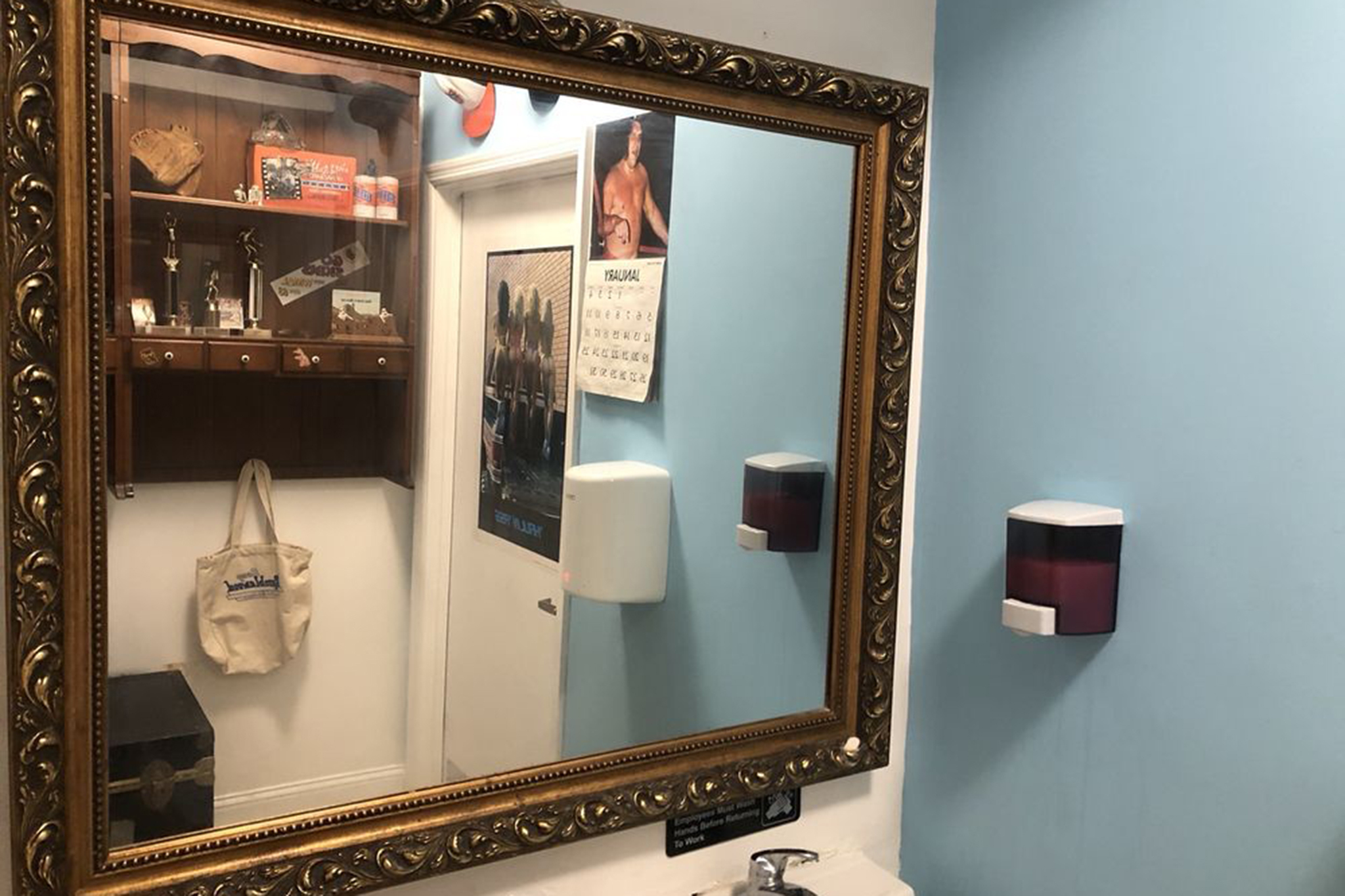 11 Best Bathrooms in Miami You Need to See to Believe