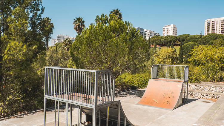 Radicalize-se (á boa maneira) no skatepark do Monsanto