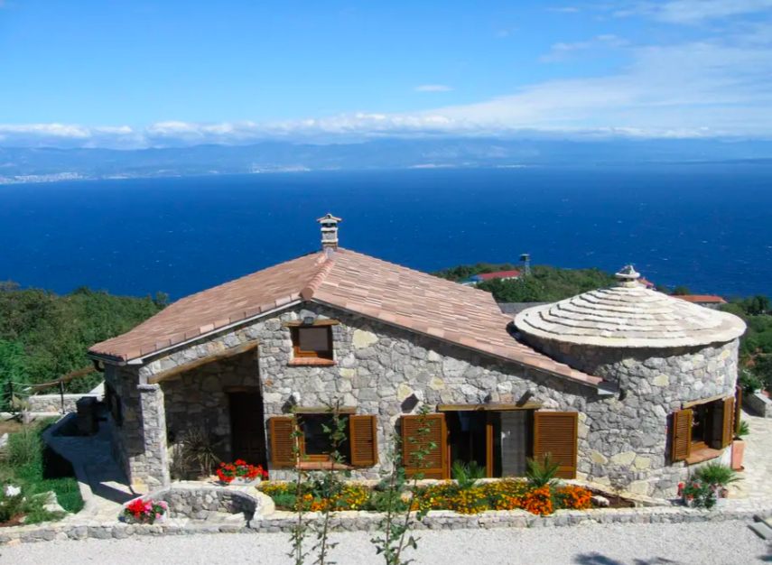 10 Best Airbnb Stays In Croatia | Where To Stay In Dubrovnik, Zagreb ...