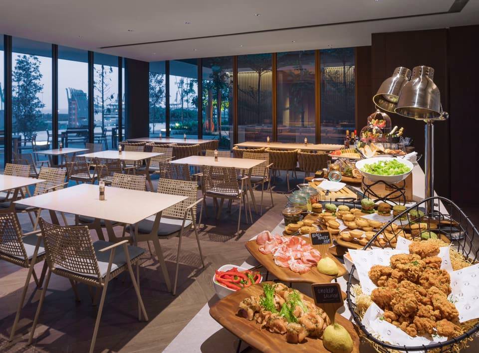 Oakwood Executive Club Restaurants In Raffles Place Singapore