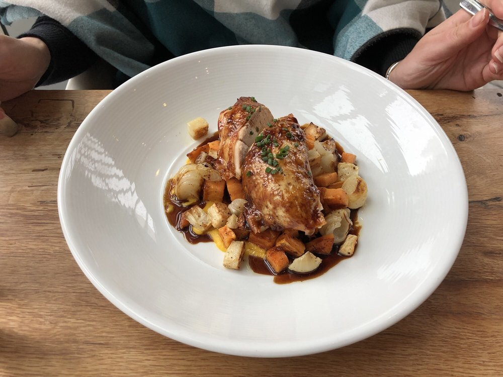 Catalyst Restaurant Restaurants in Kendall Sq, Boston