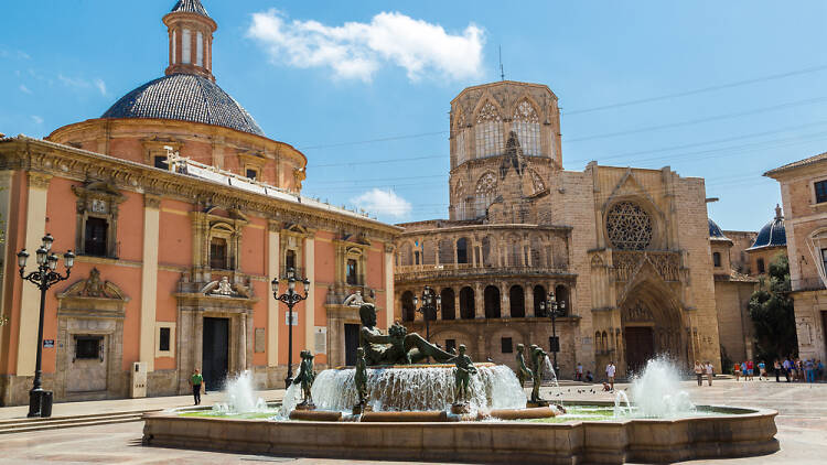 Plaza de la Virgen