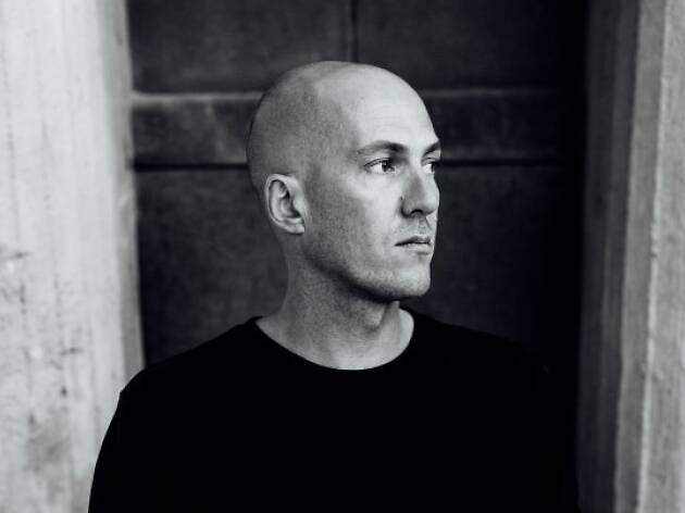 Julian Jeweil Julian Jeweil