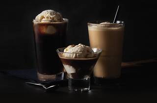 Starbucks Jewel Changi Airport Restaurants In Changi Singapore