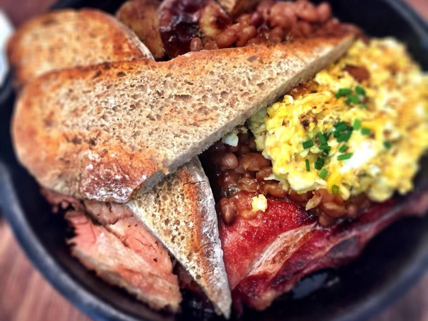 Where To Eat The Best Breakfast In Montreal, Day Or Night