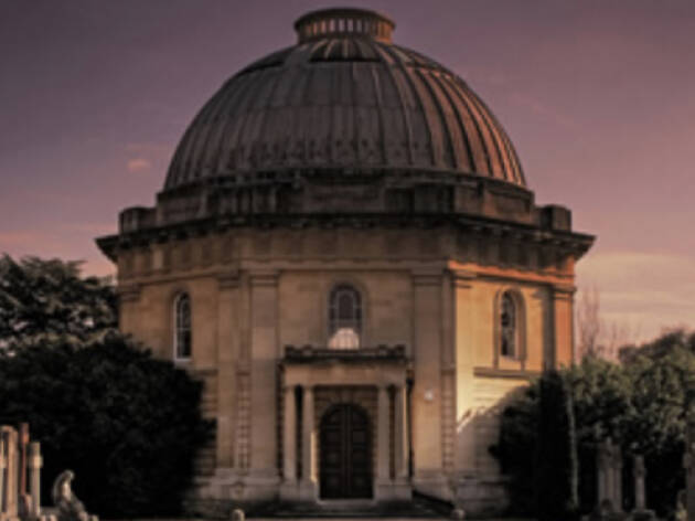 London Dreaming Weekend in Brompton Cemetery