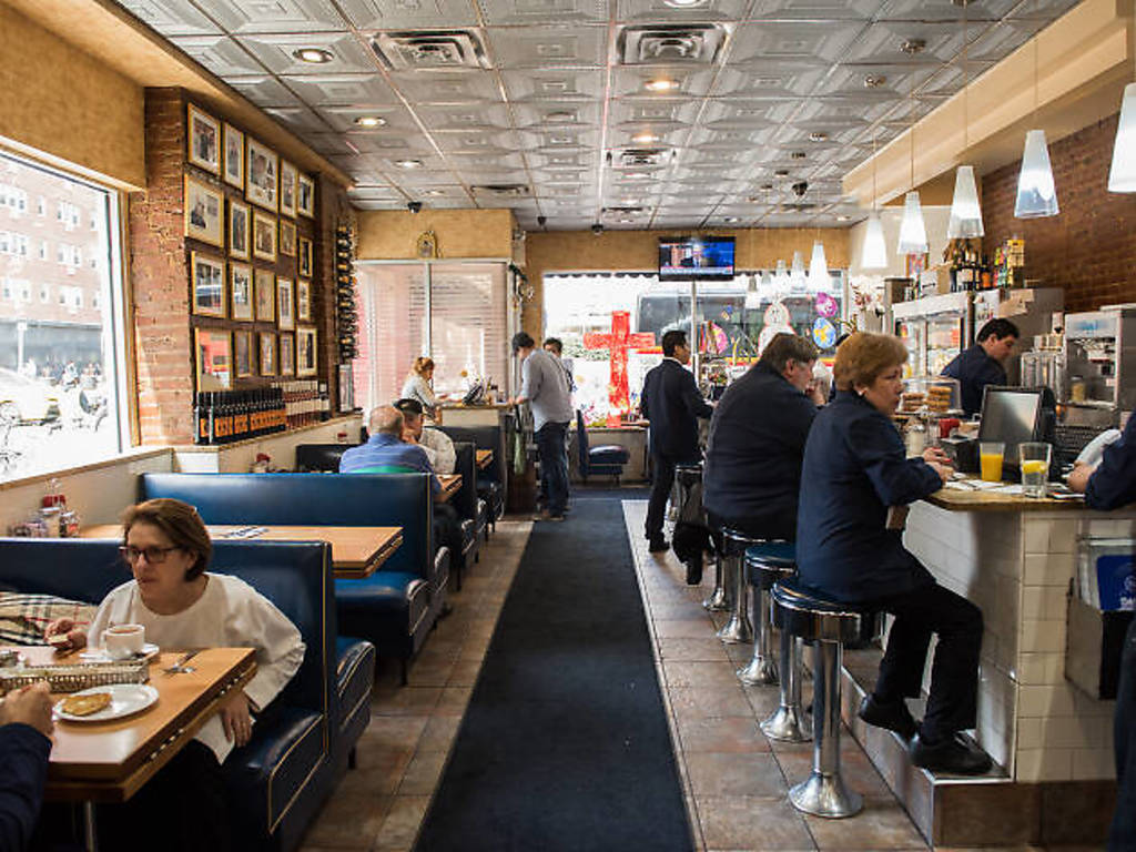 The 40 best New York mom and pops