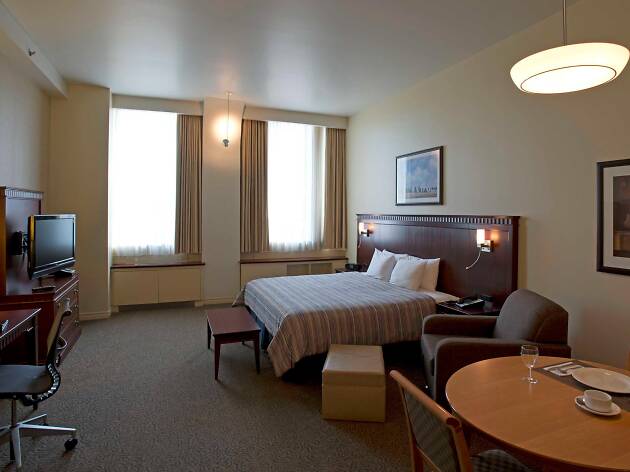 Le Square Phillips Hôtel & Suites Le Square Phillips Hôtel & Suites